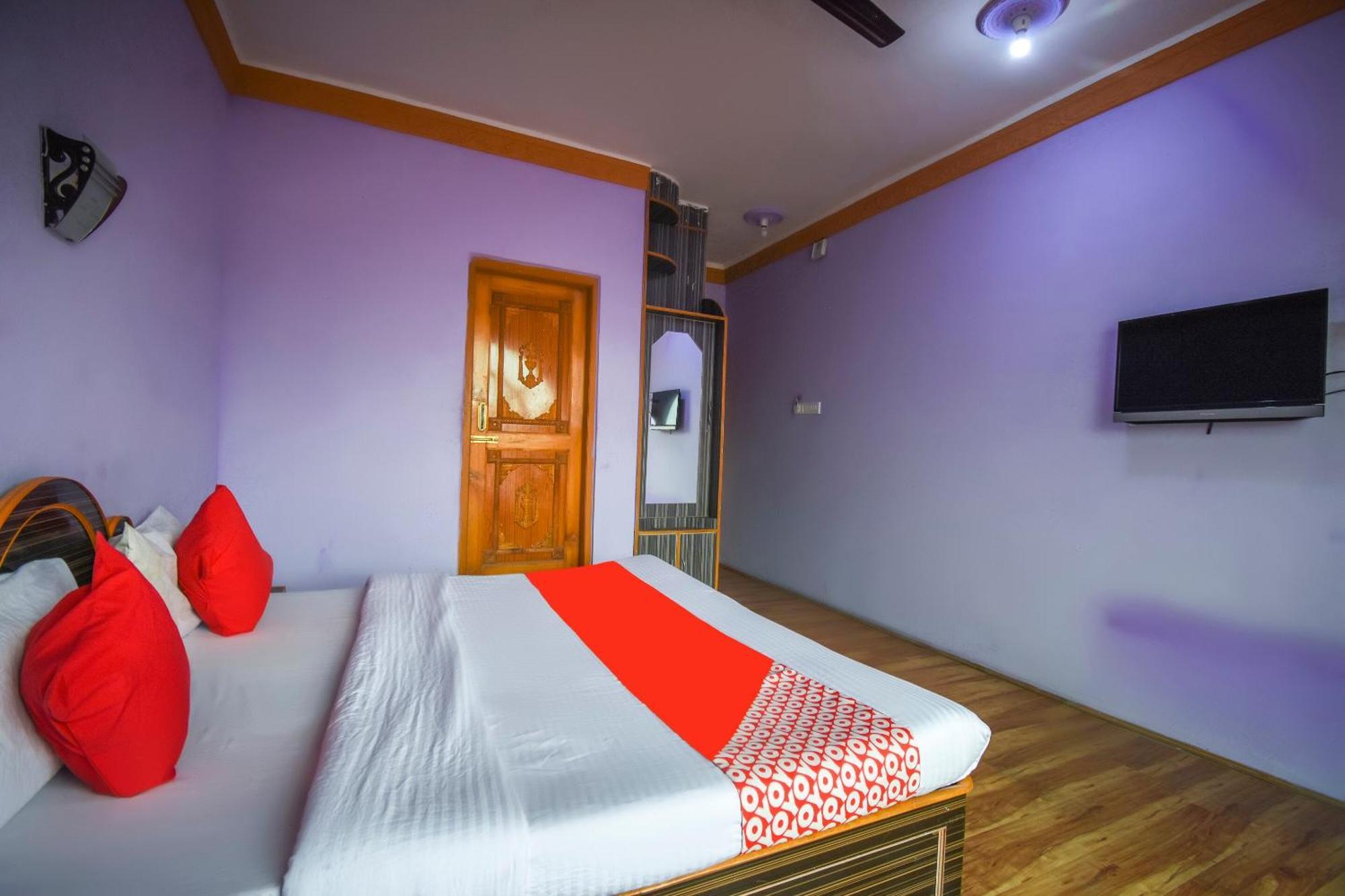 Oyo Hotel New Divine Kashmir Durgjan Eksteriør billede